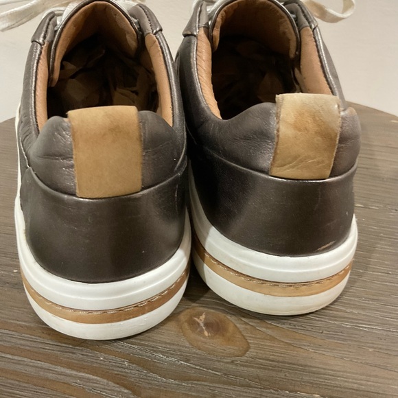 Clarks Un Maui Lace Womens Casual Sneaker Pebble Metallic Leather US Size 7 - Picture 6 of 6